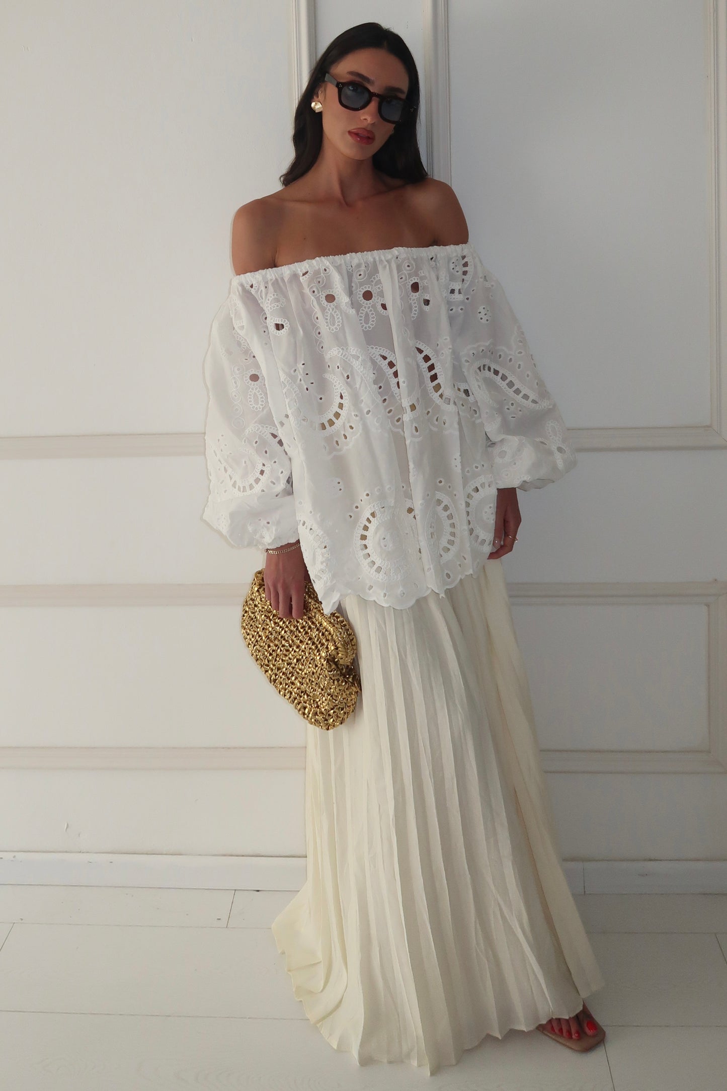 חולצת תחרה מוניק - שחור