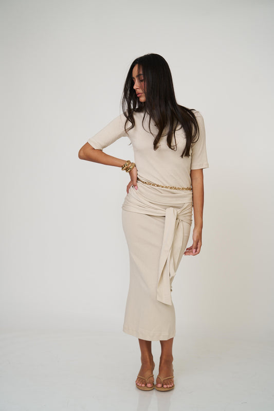 חליפת קטי - בז