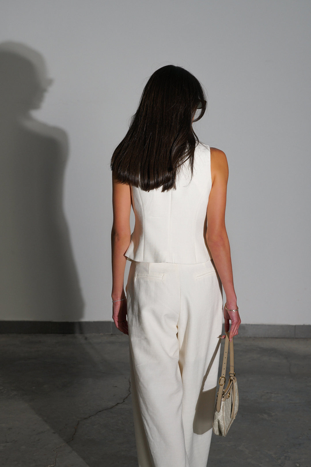 חליפת בריטני-שמנת