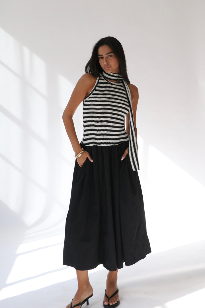 שמלת קריסטלי -פסים בז