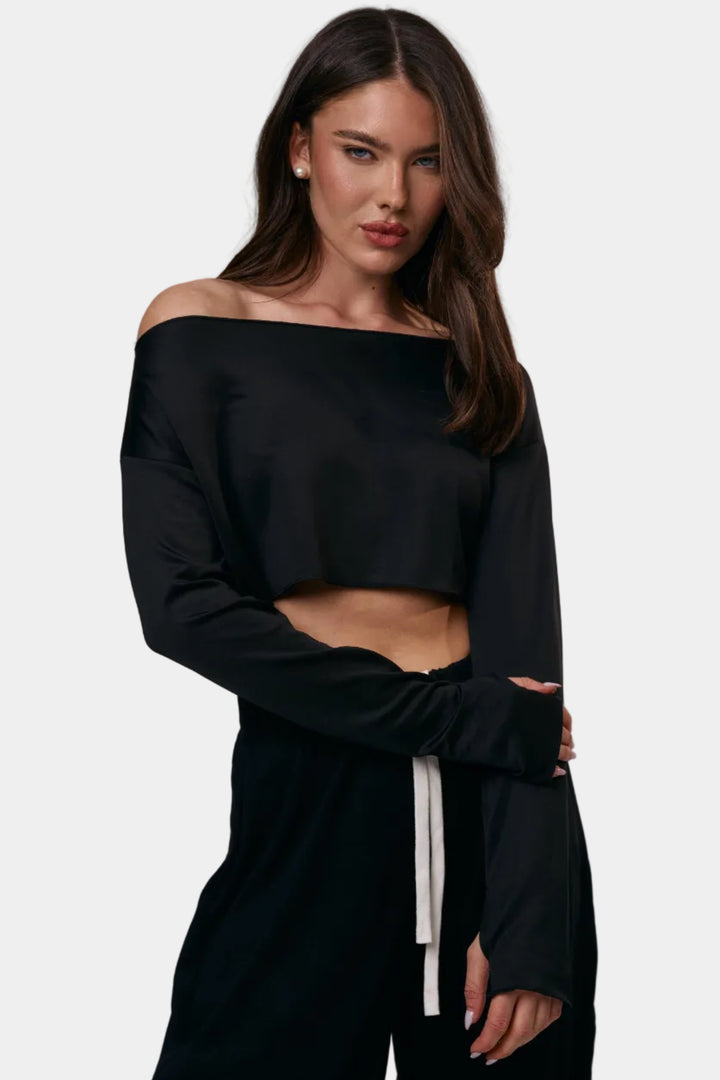 בייסיק לאנה שחור