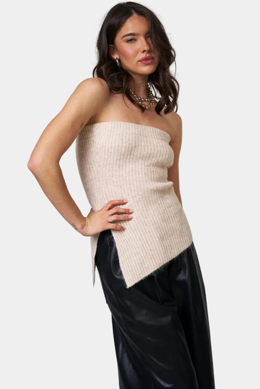 סטרפלס ליס - בז