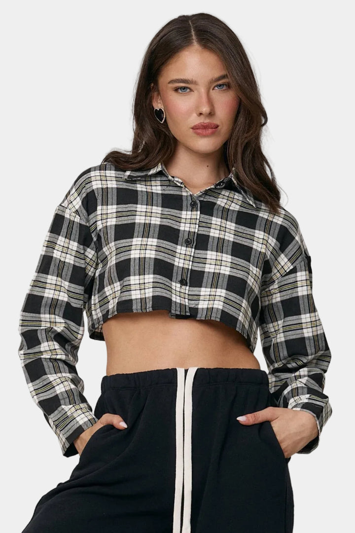 חולצת מוניק  - שחור