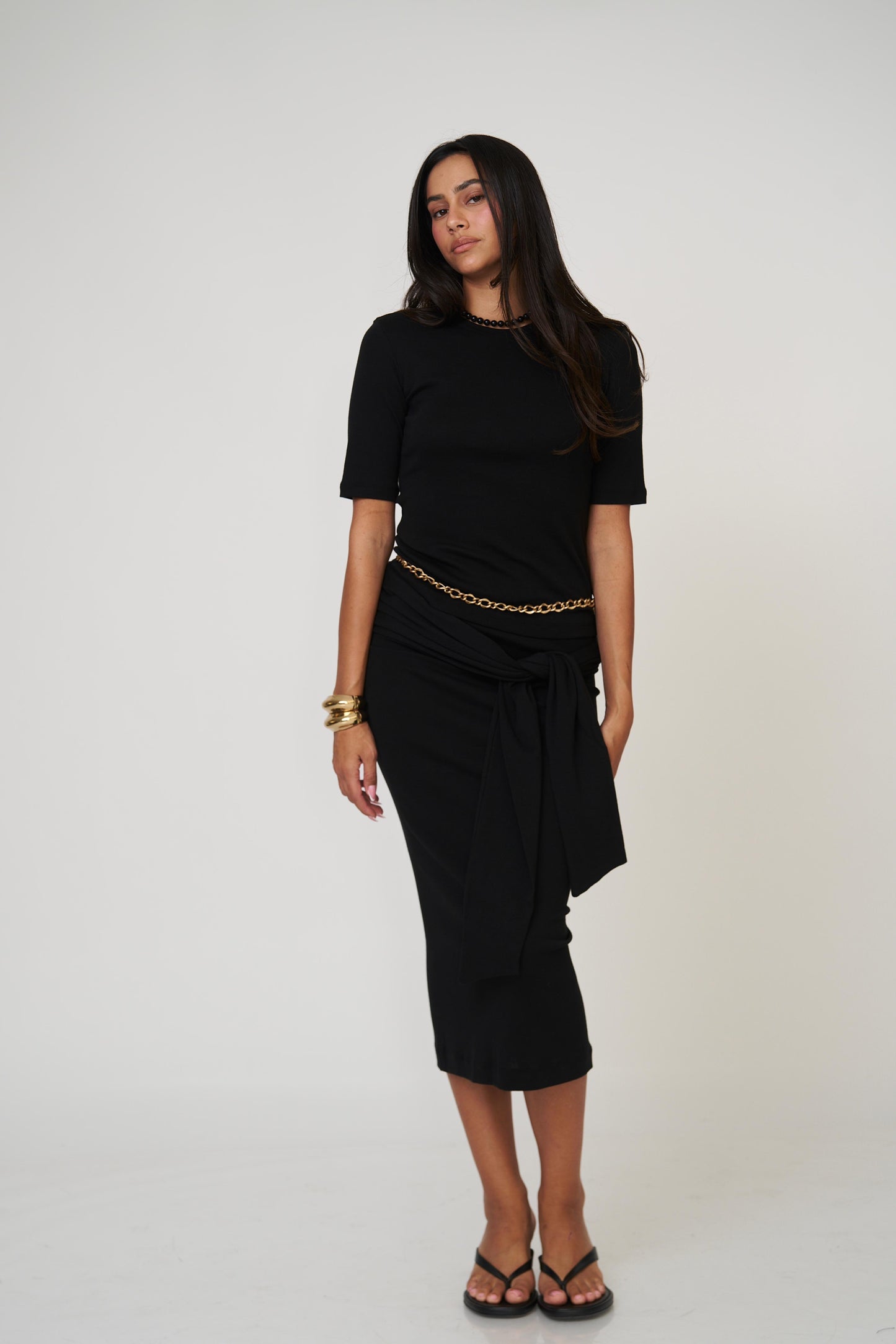 חליפת קטי - בז