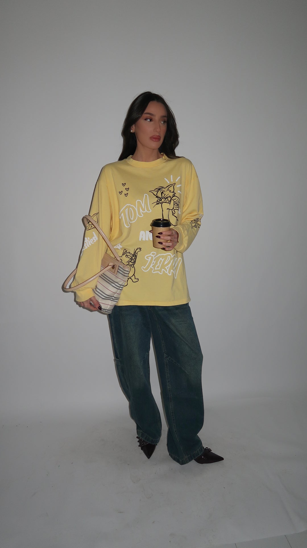 חולצה צהובה וינטג טום