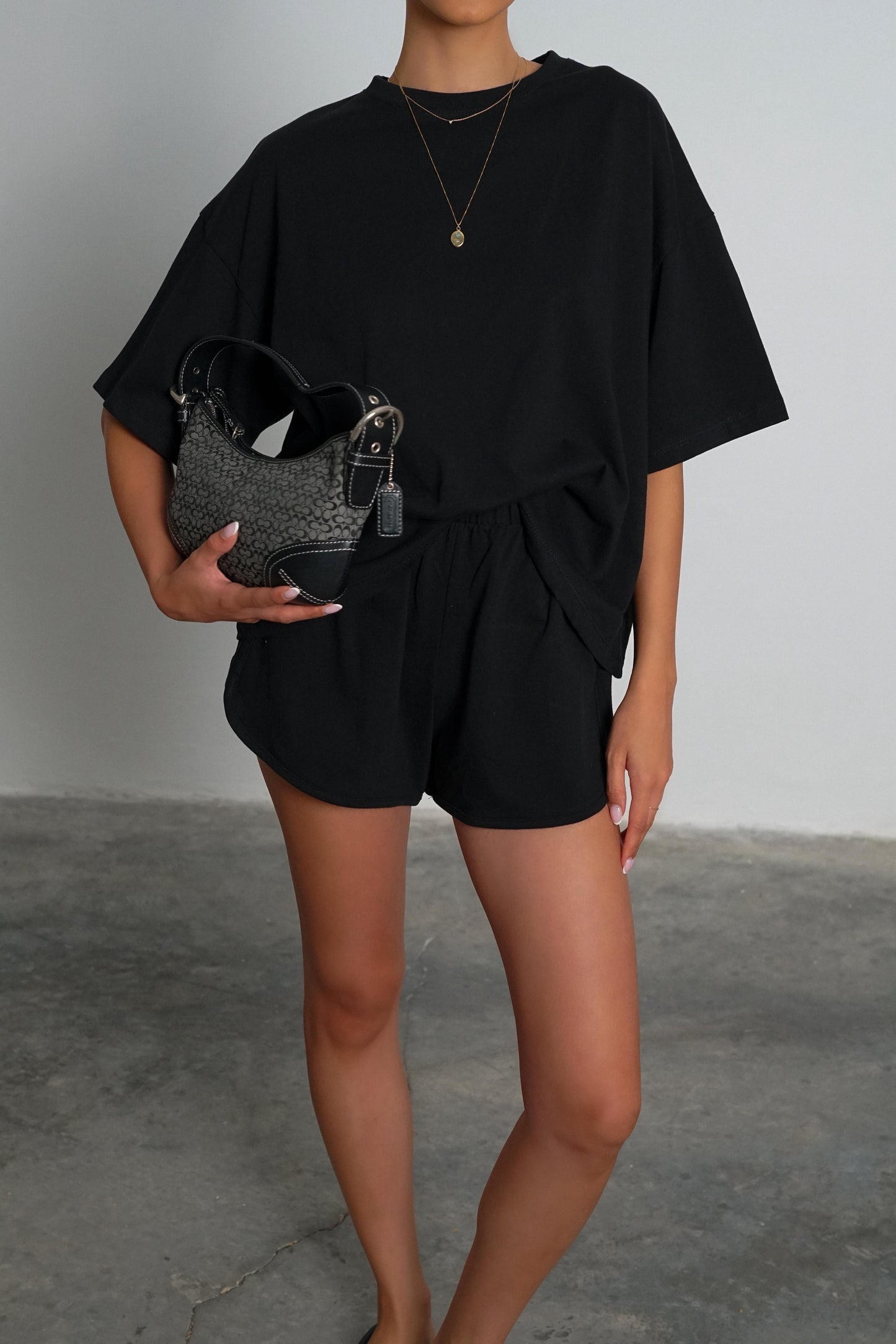 חליפת שריז - שחור