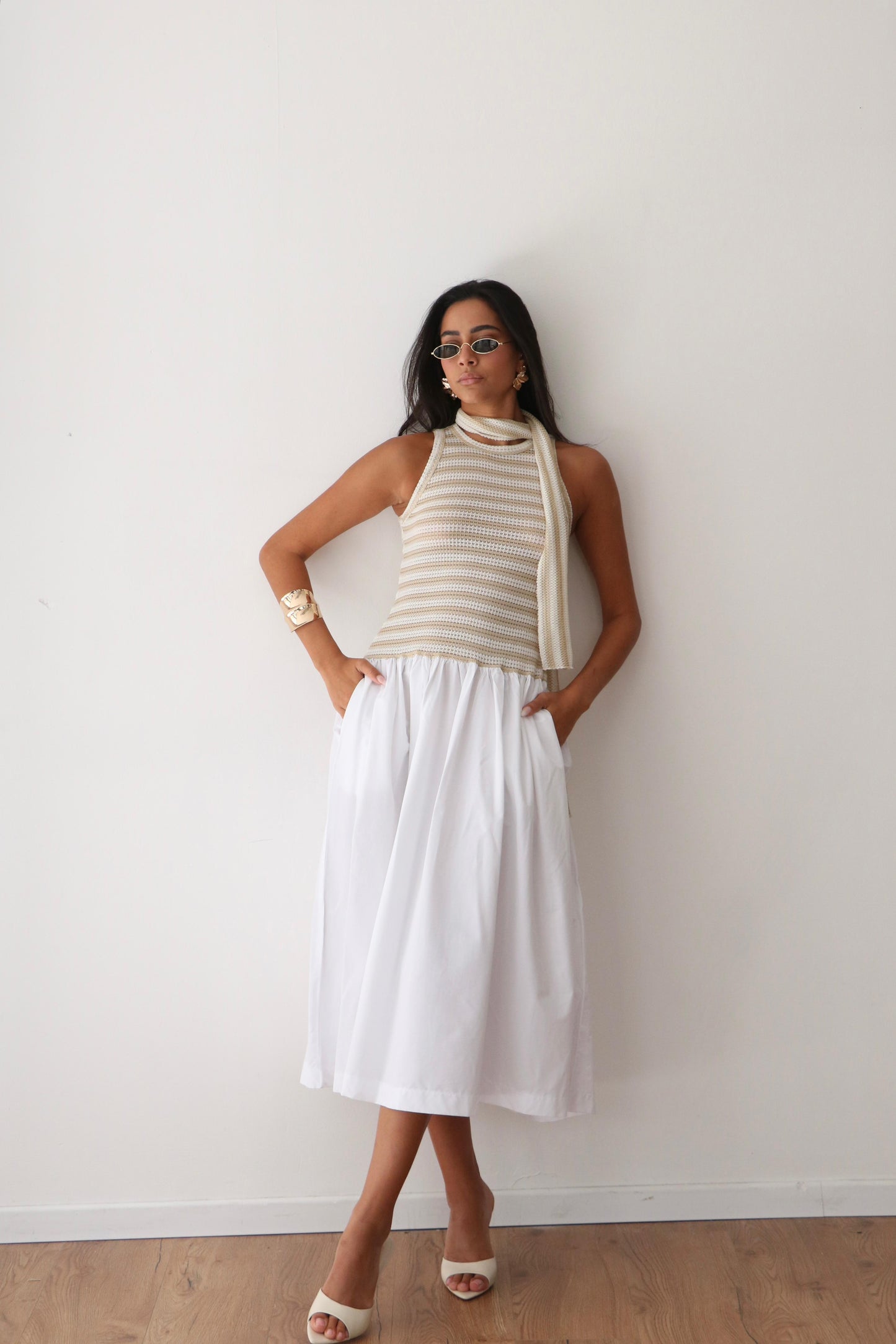 שמלת קריסטלי -פסים בז