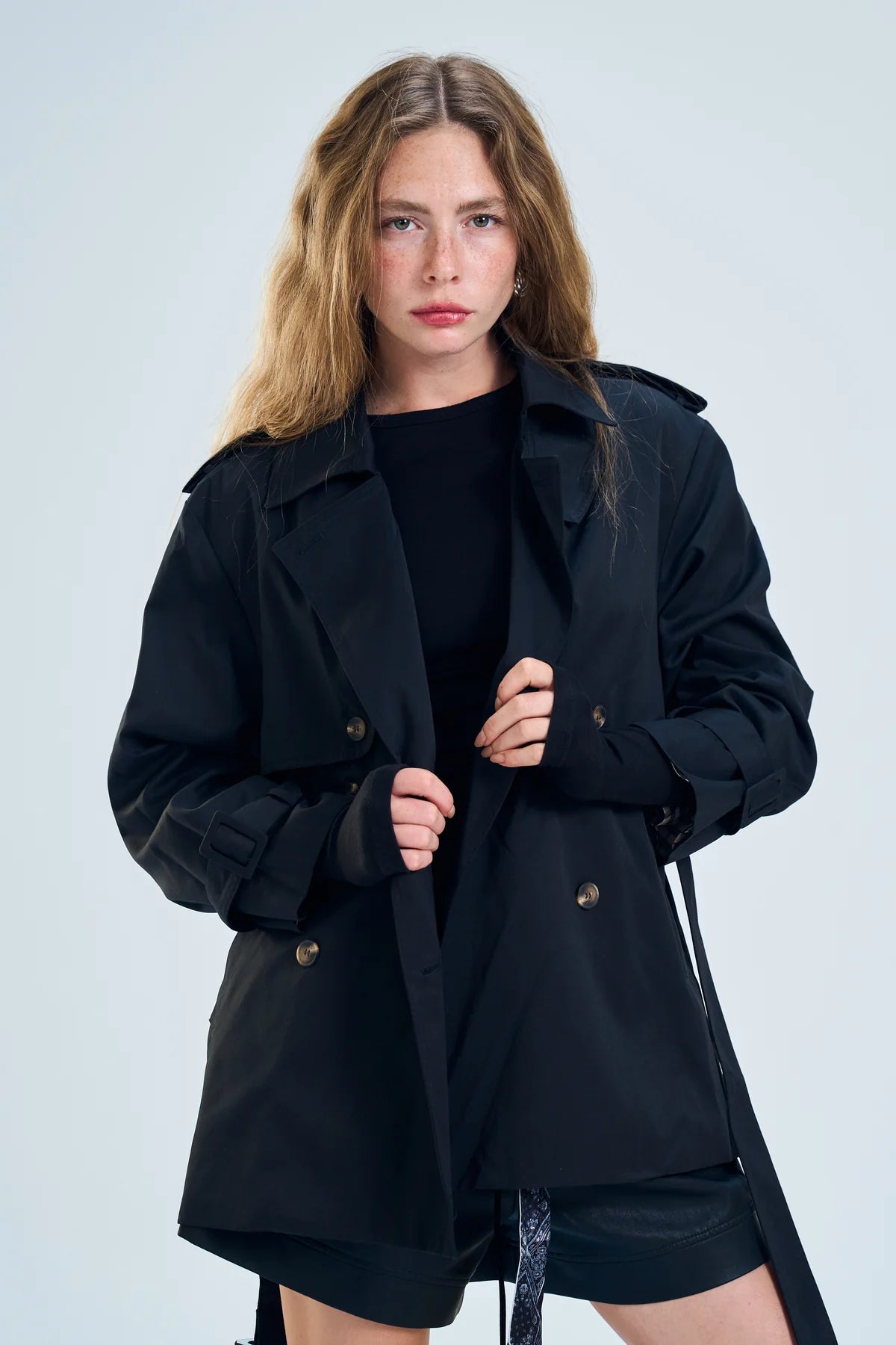 מעיל שליו שחור