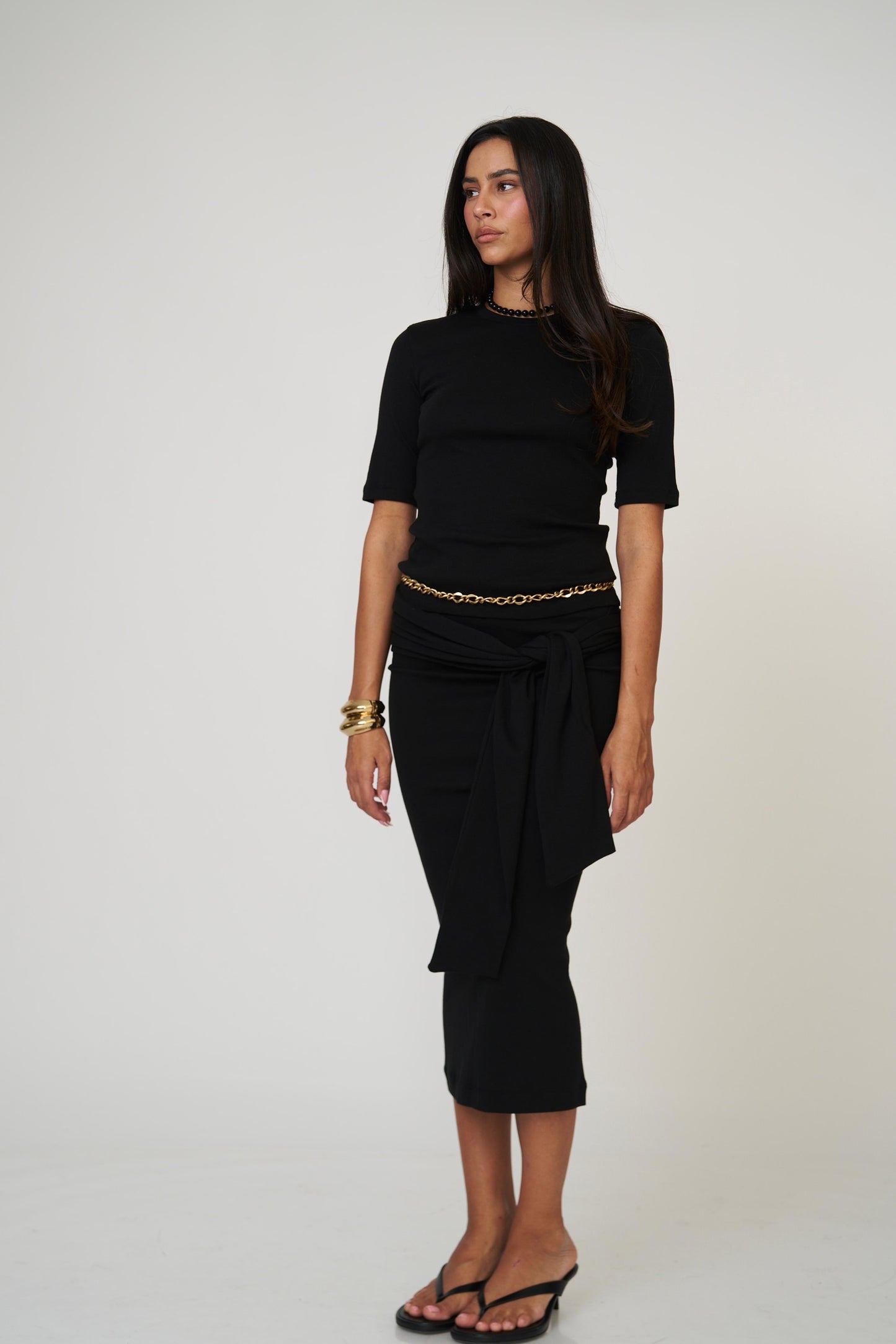 חליפת קטי - בז