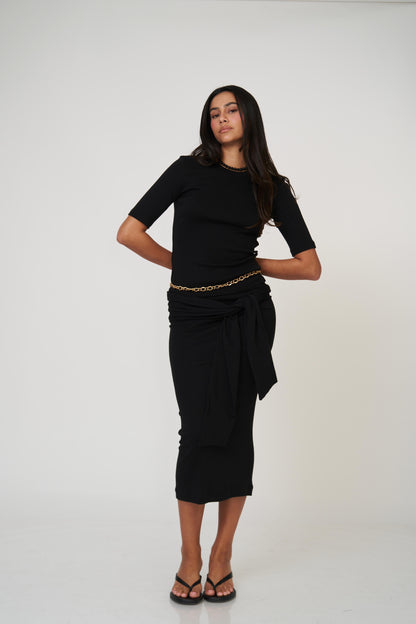 חליפת קטי - בז