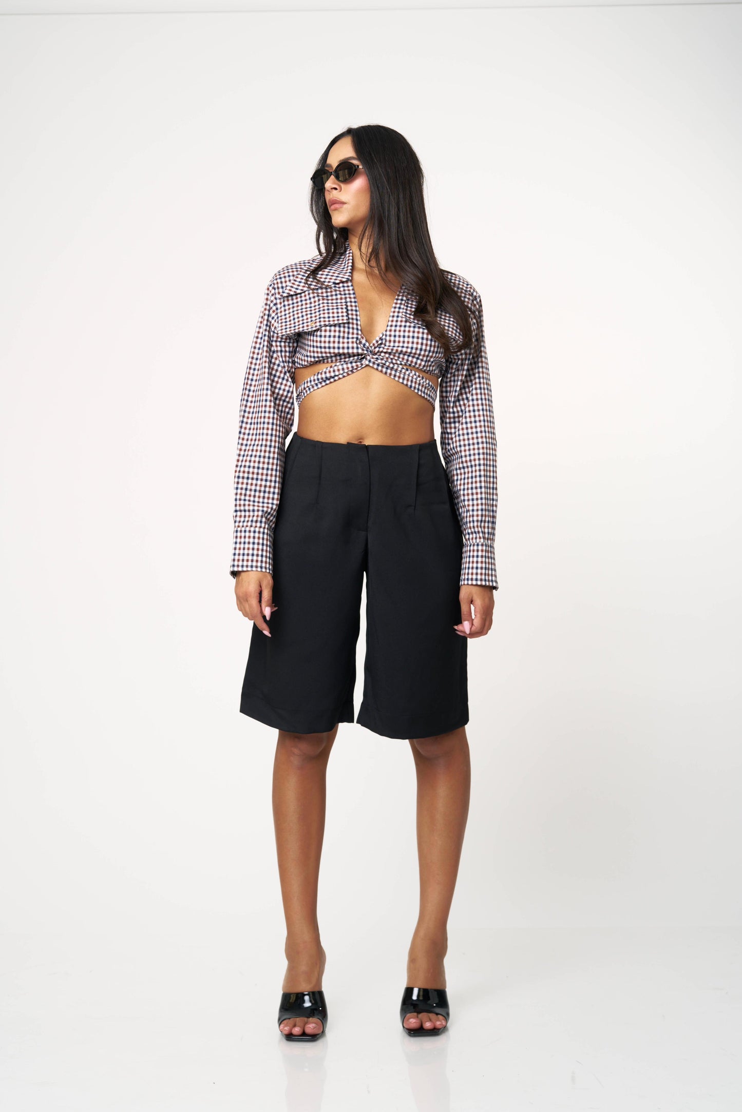 חולצת גואי - כחול־אדום־לבן