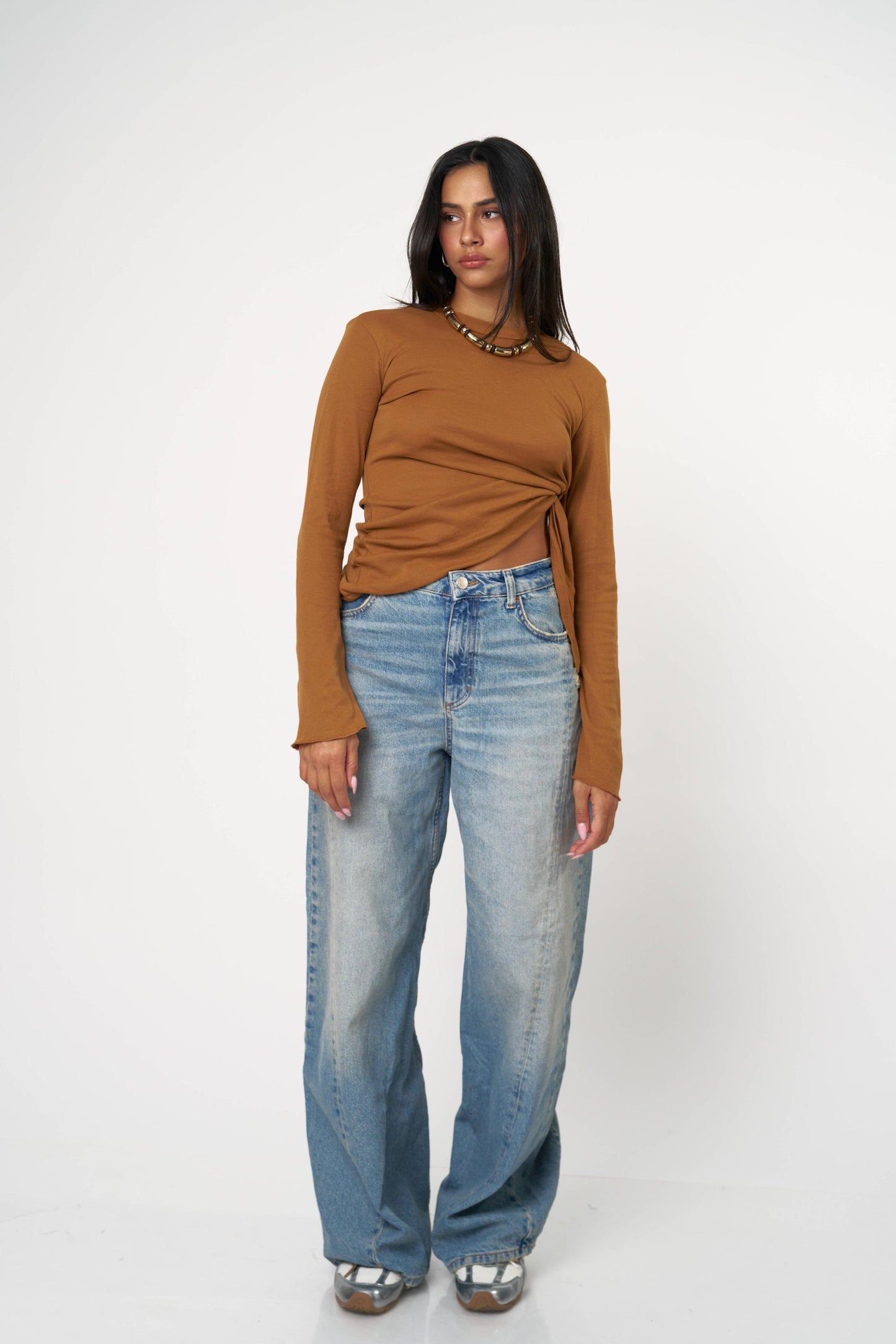 חולצת ארבל - שחור