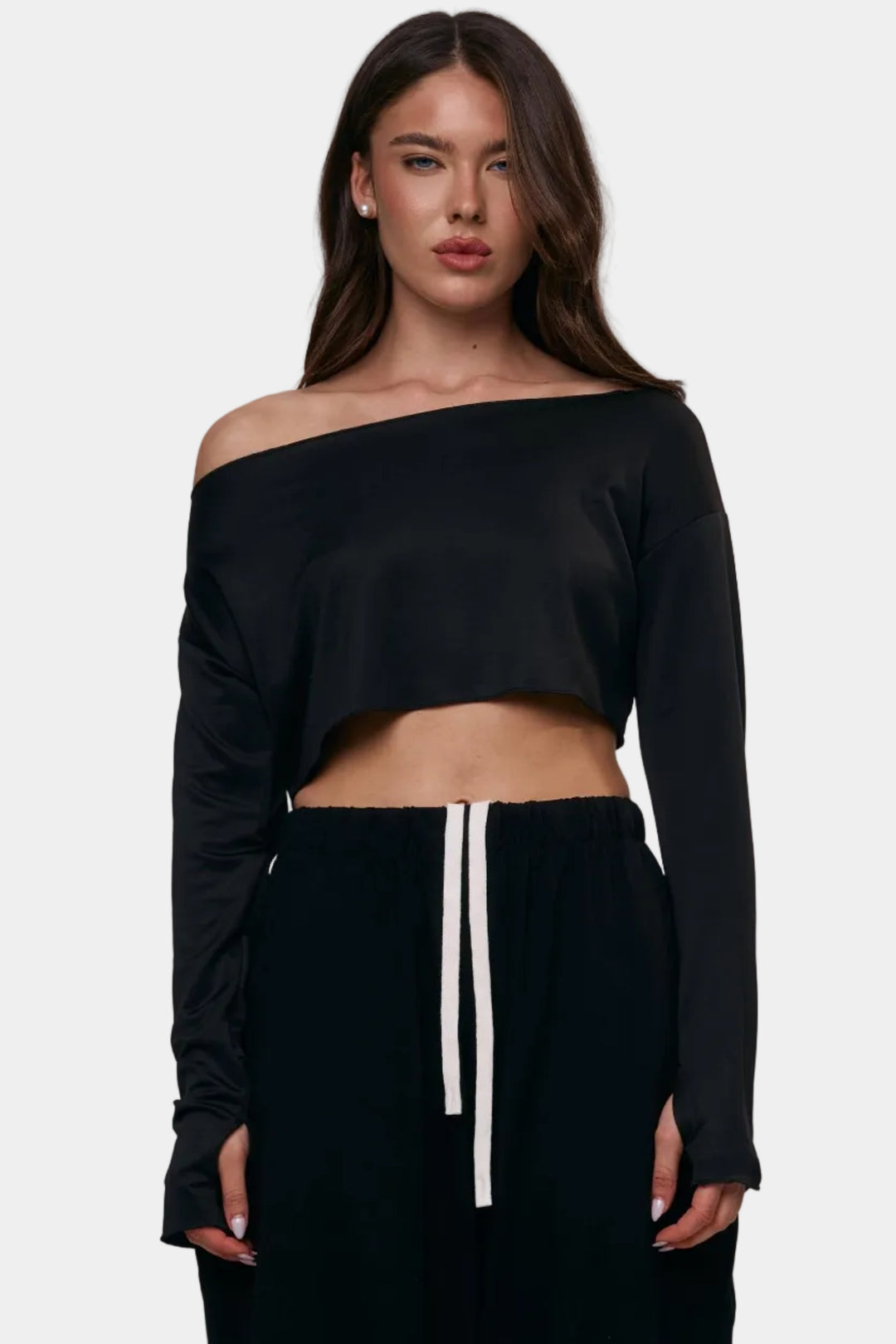 בייסיק לאנה שחור