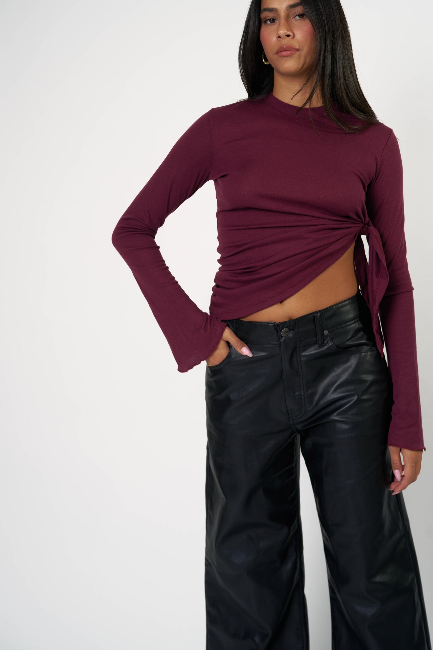 חולצת ארבל - שחור