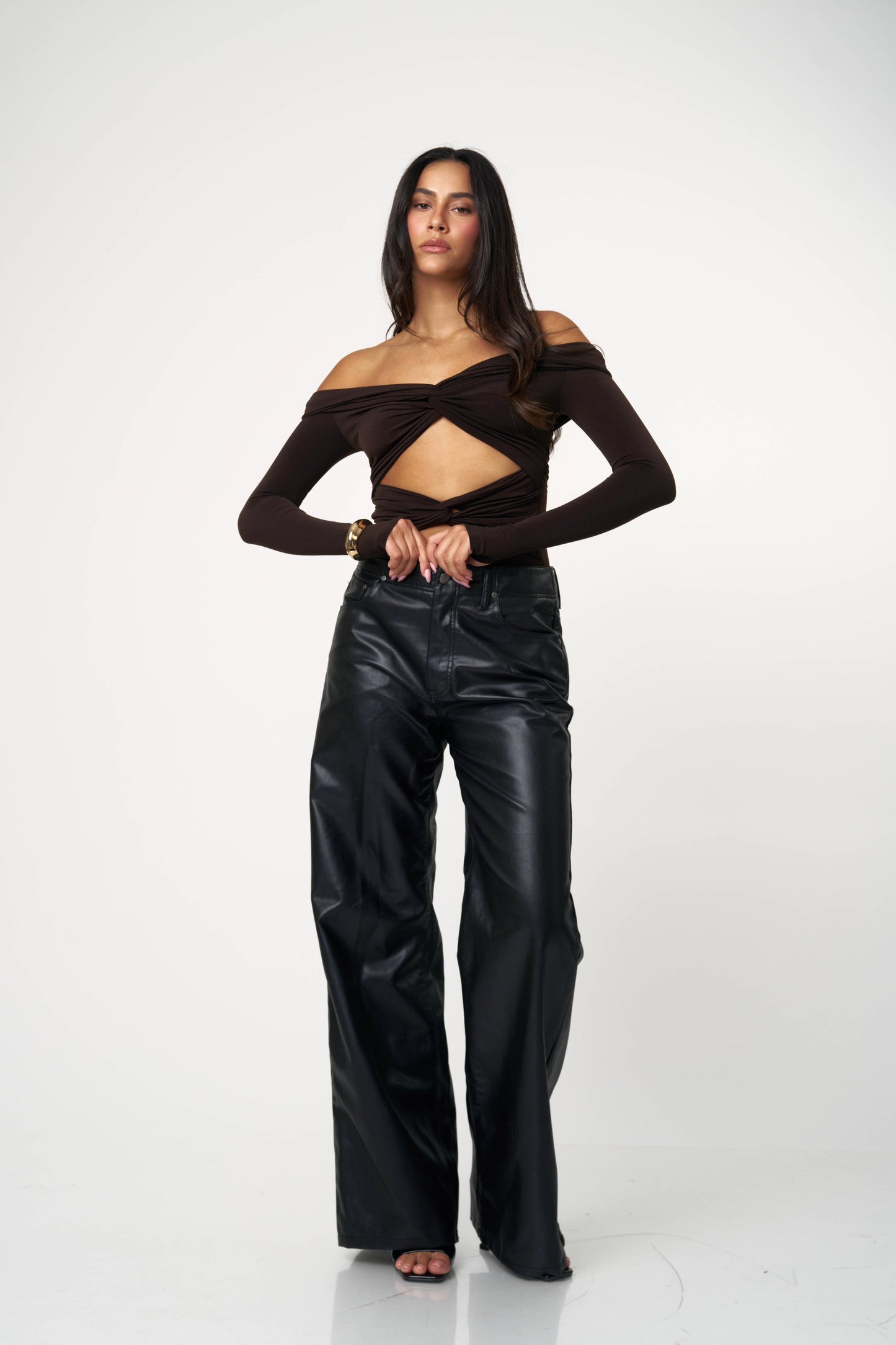 בגד גוף מיקדו - חום כהה