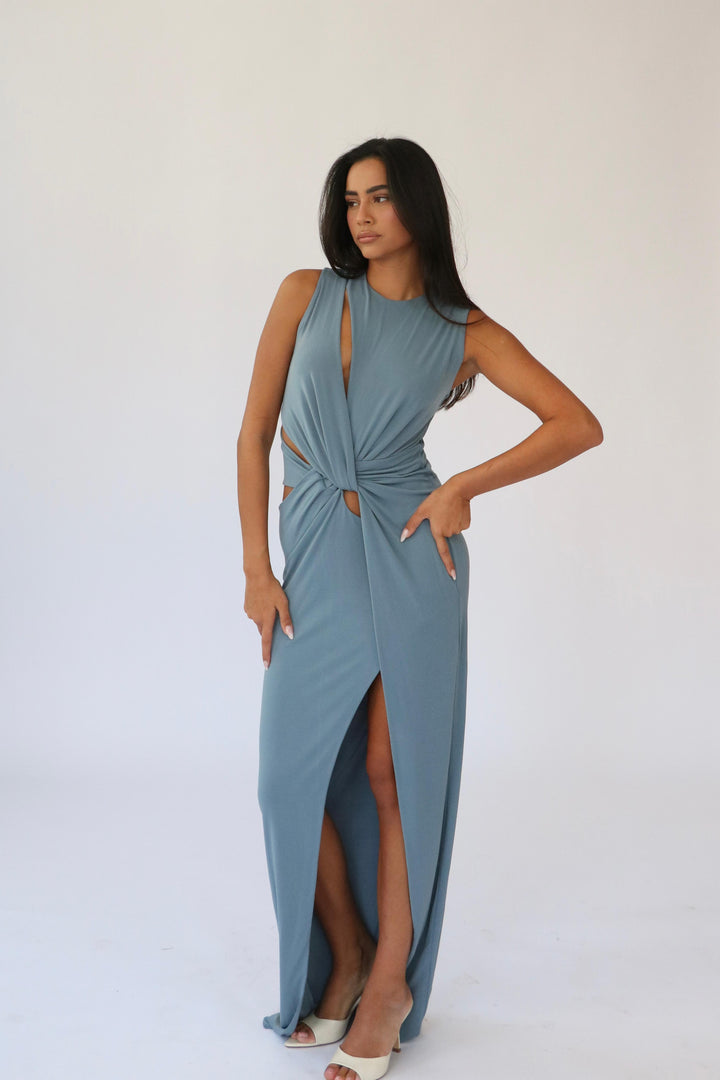 שמלת רונה- ניוד