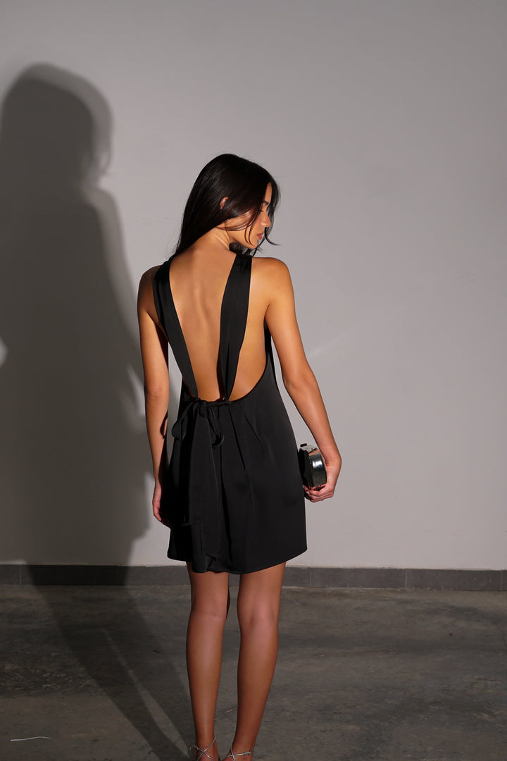 שמלת בנקיר-שחור