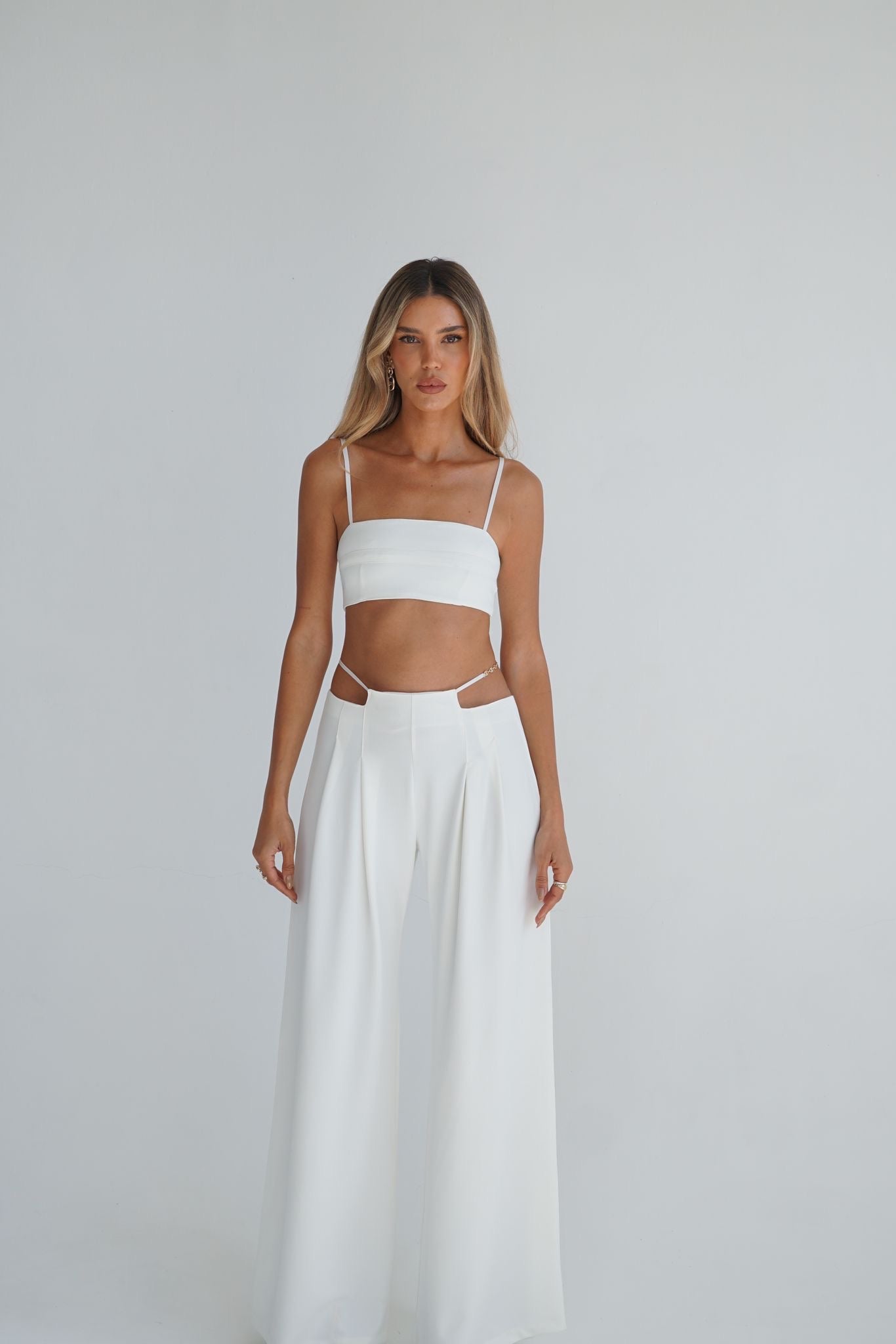 חליפת קאי - לבן