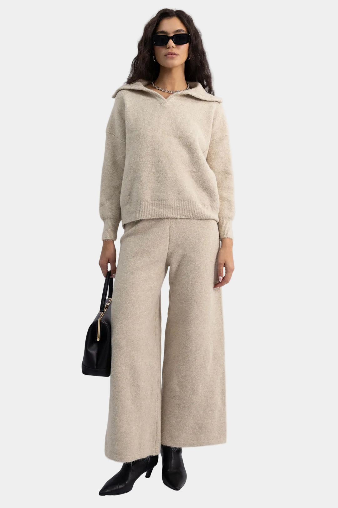 חליפת גוליה- בז