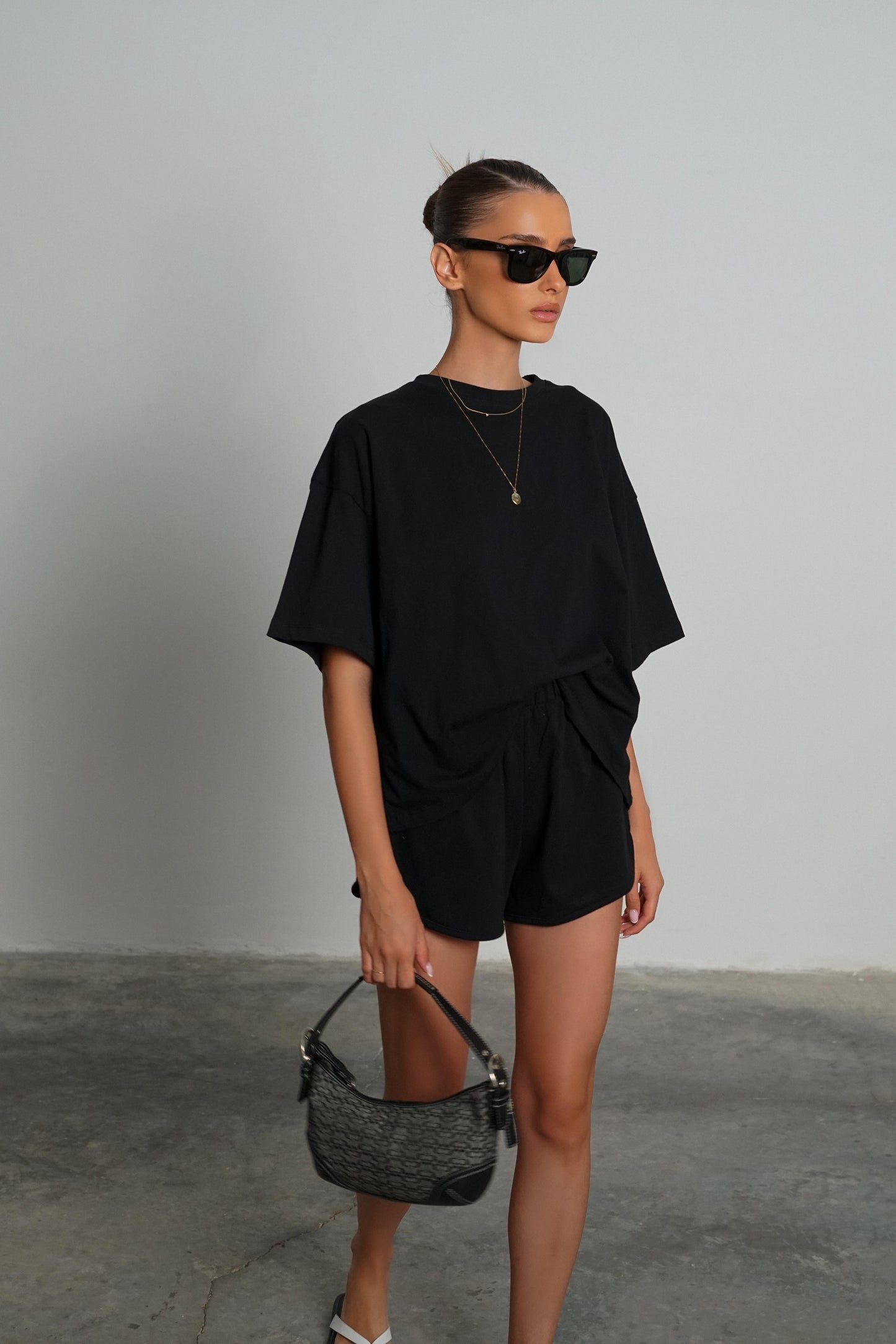 חליפת שריז - שחור