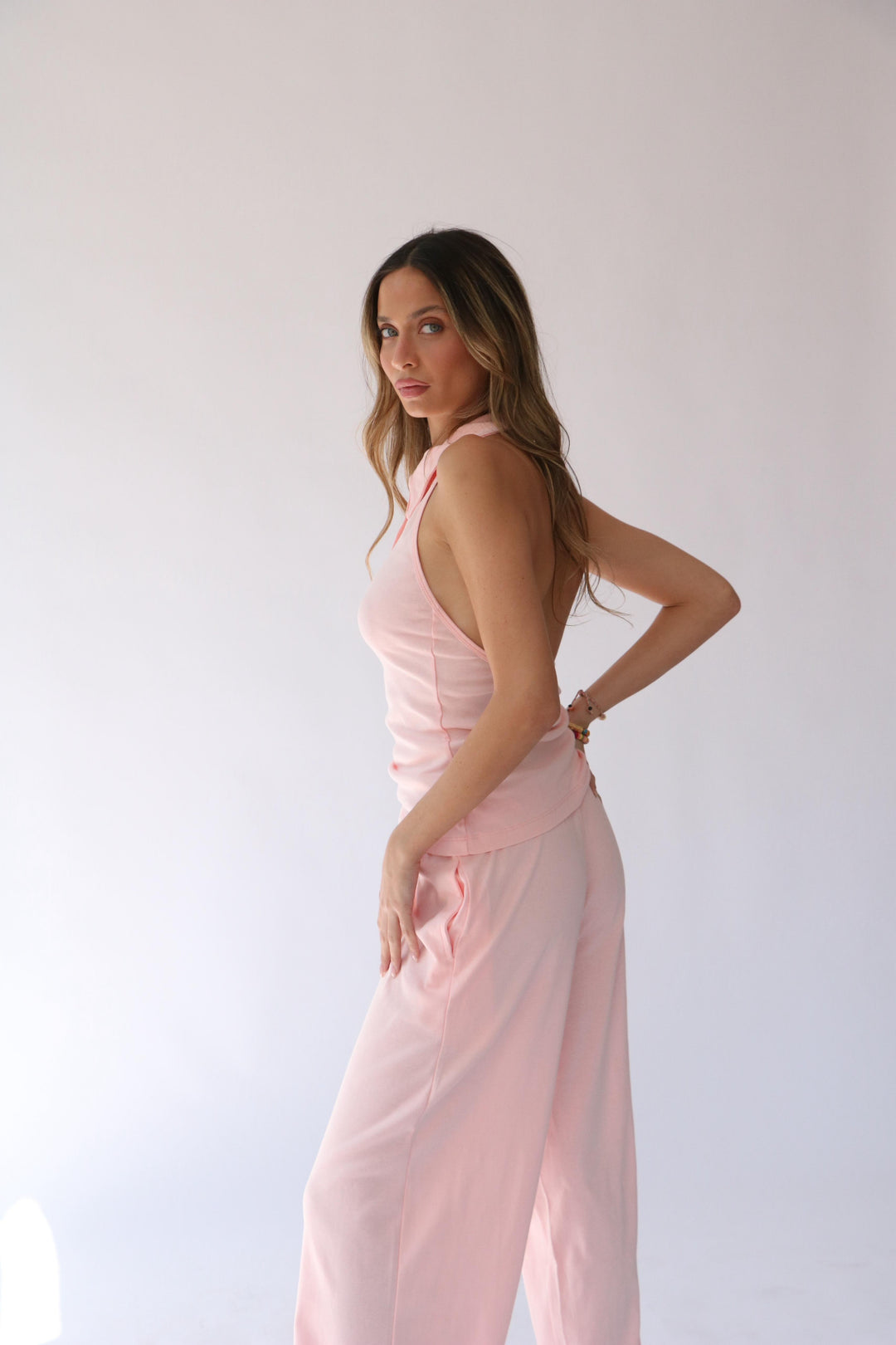 חליפת סינקו -ורוד