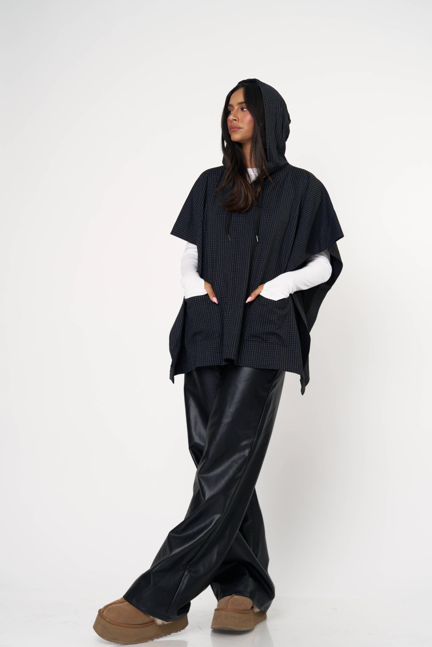 פונצו לאב -חום