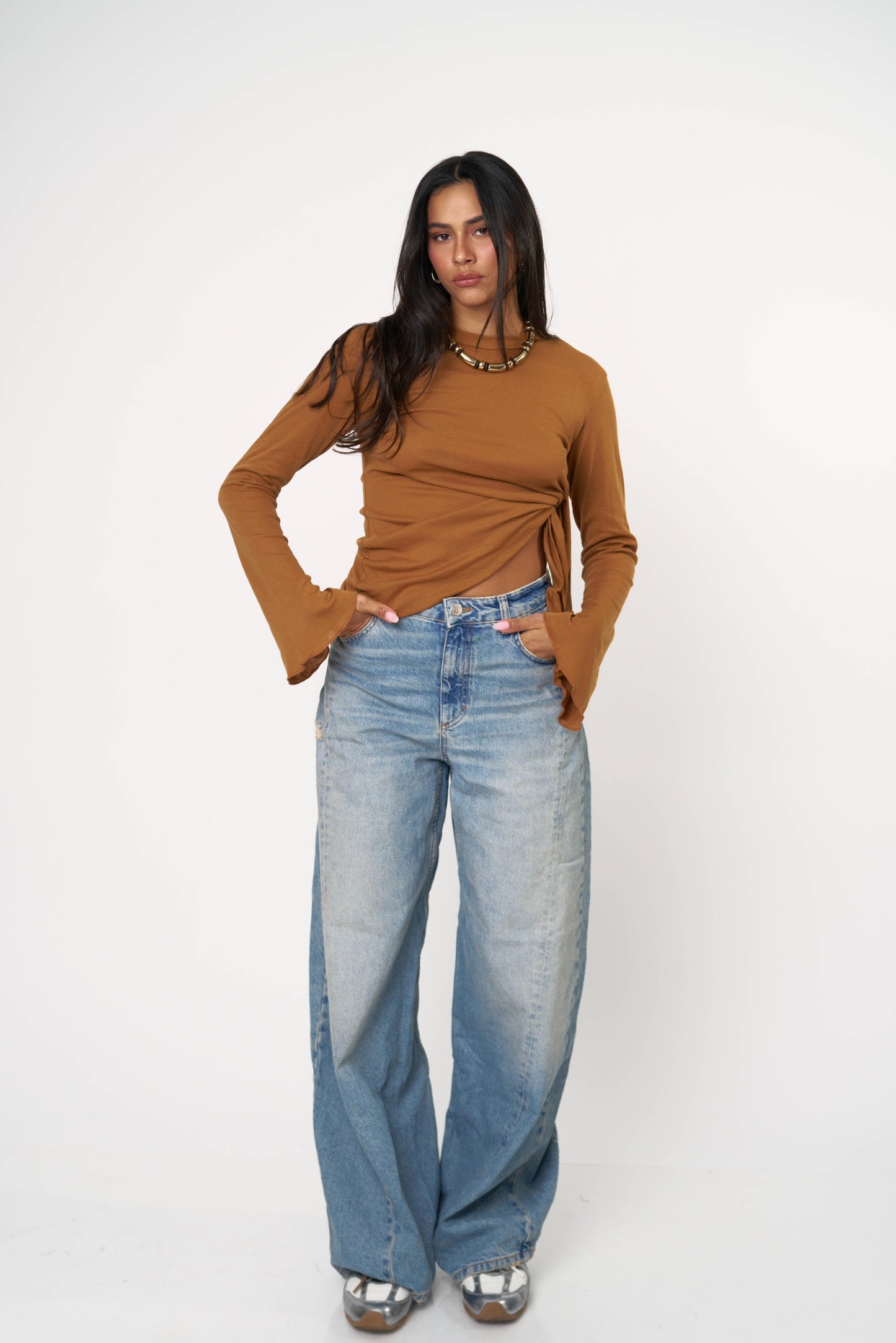 חולצת ארבל - שחור