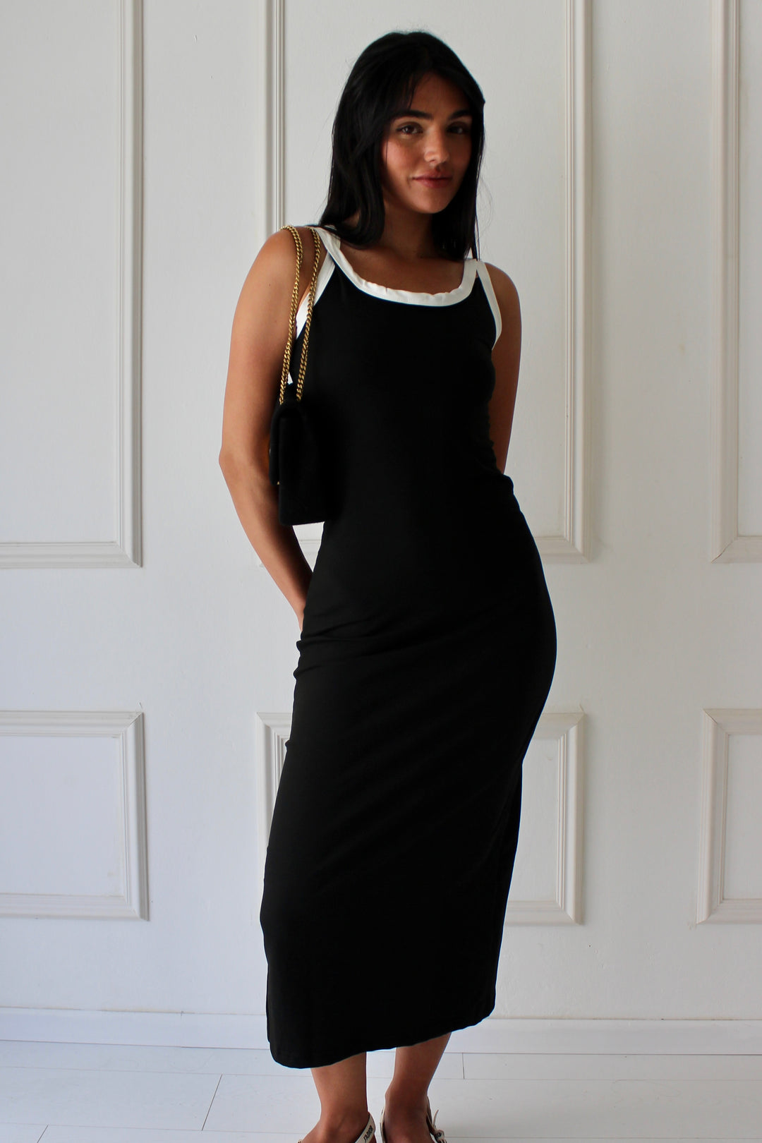 שמלת קרול - שחור