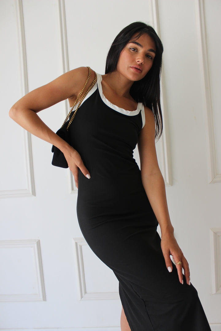 שמלת קרול - שחור