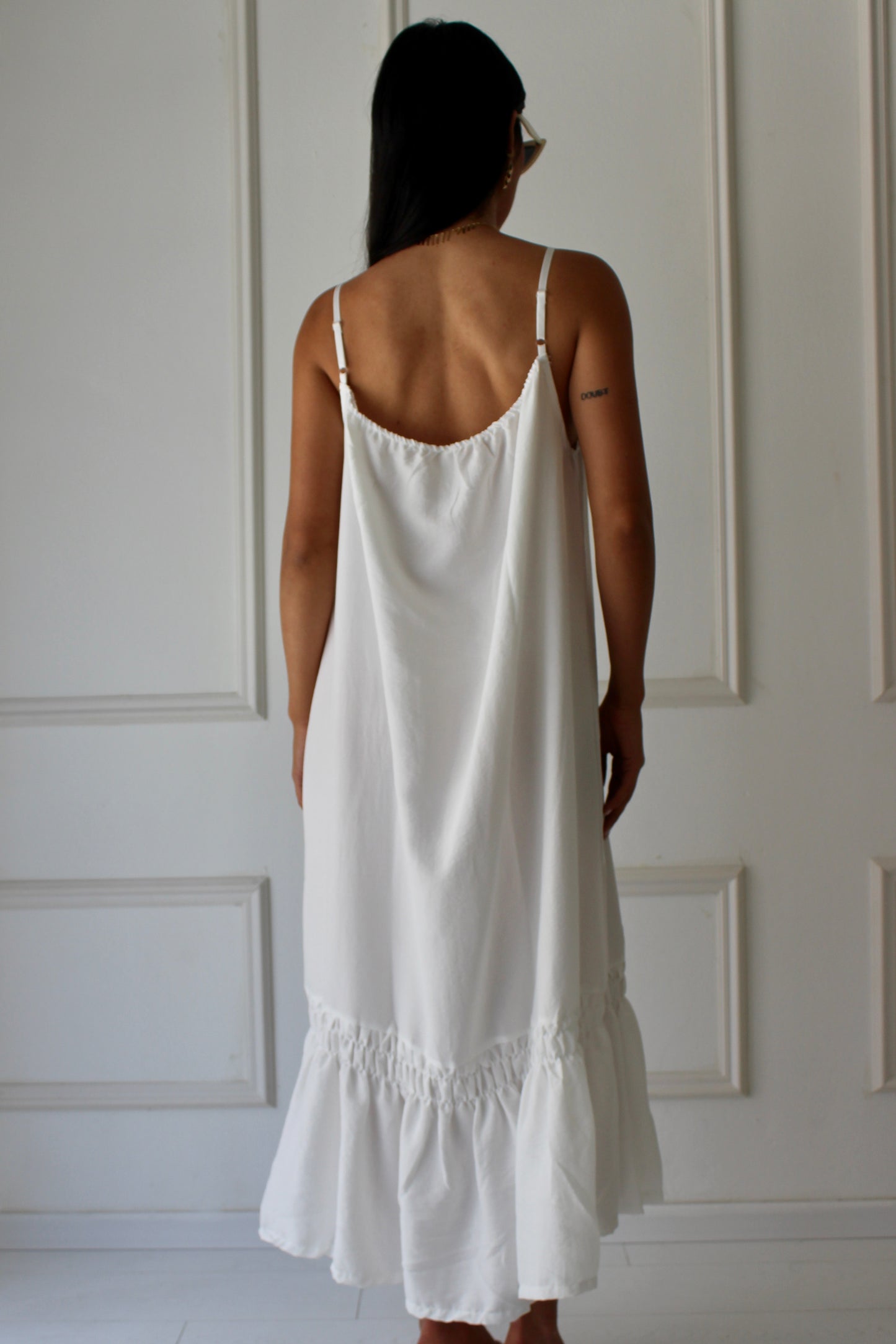 שמלת וואייט - לבן