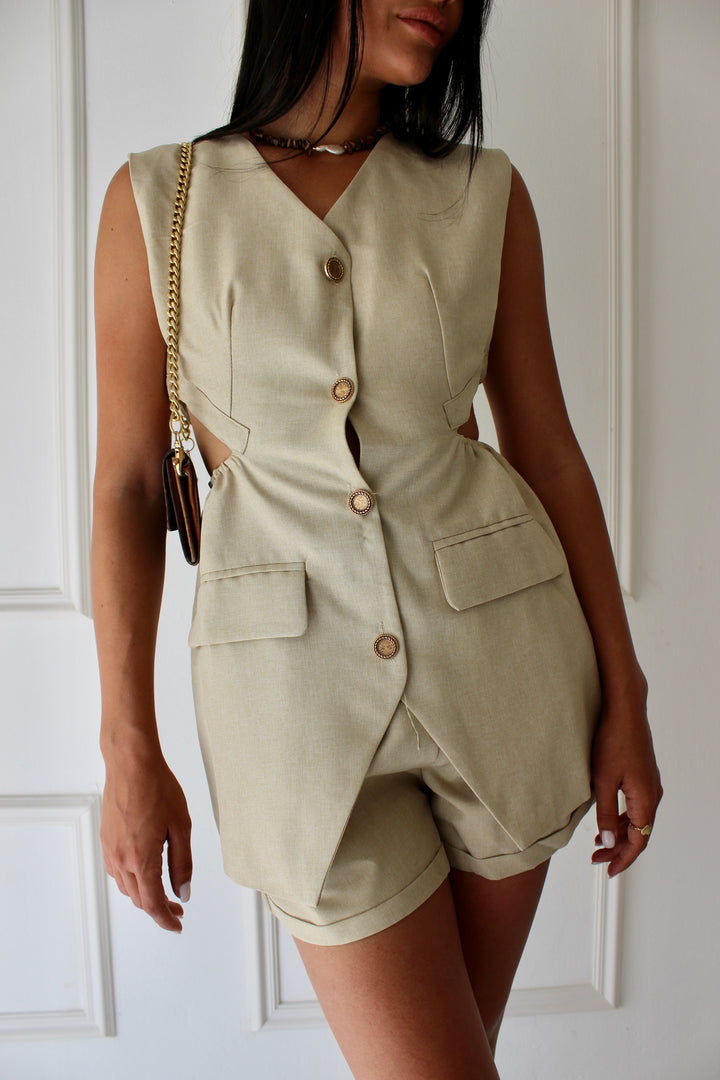 חליפת קני - בז