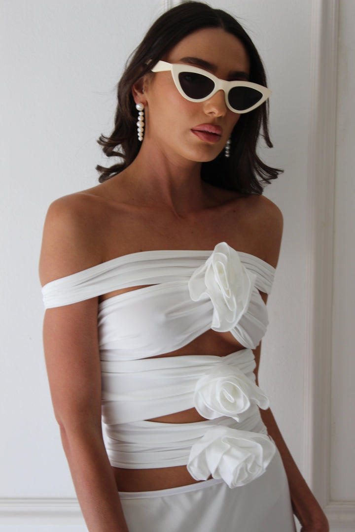 ⁨חולצת טופ פלורינה - שחור