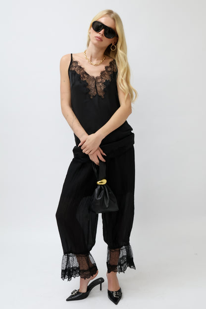 מכנסי בוהו שחורים תחרה