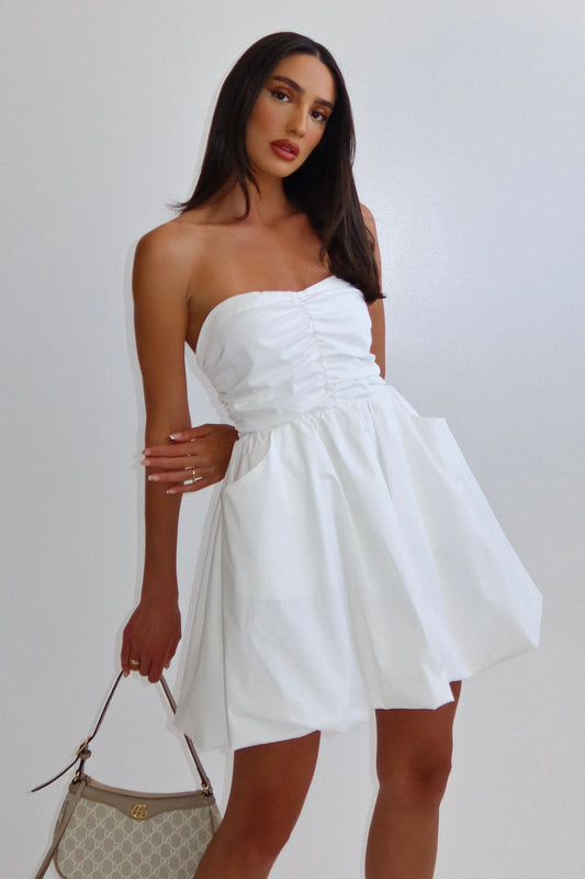שמלת שלבי קצרה - לבן