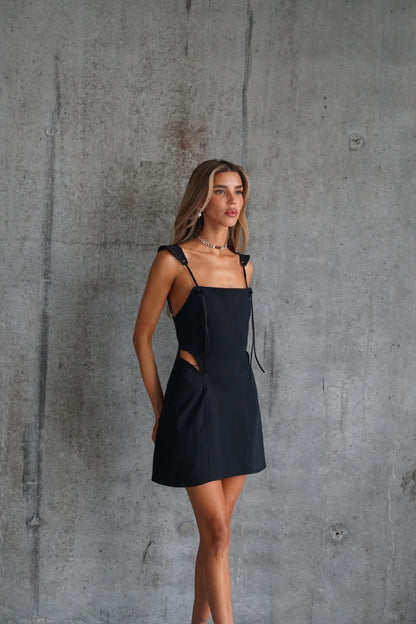 שמלת גוי - שחור