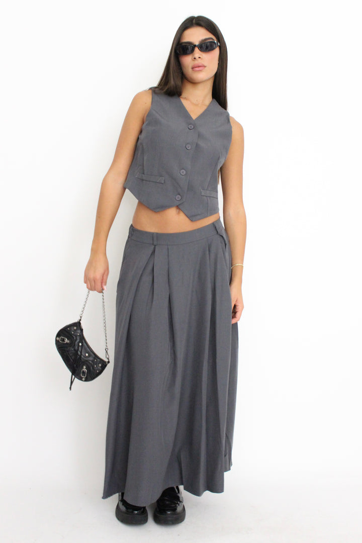 חליפת חצאית מדיבה - בז