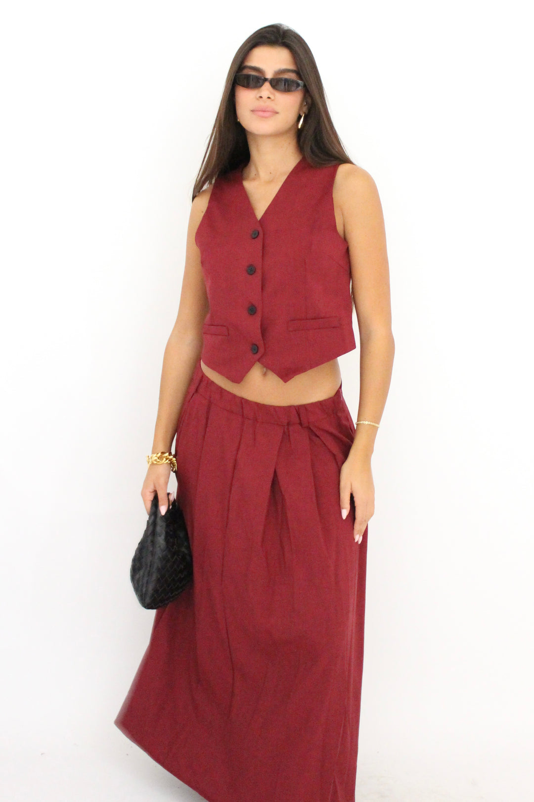 חליפת חצאית מדיבה - בז