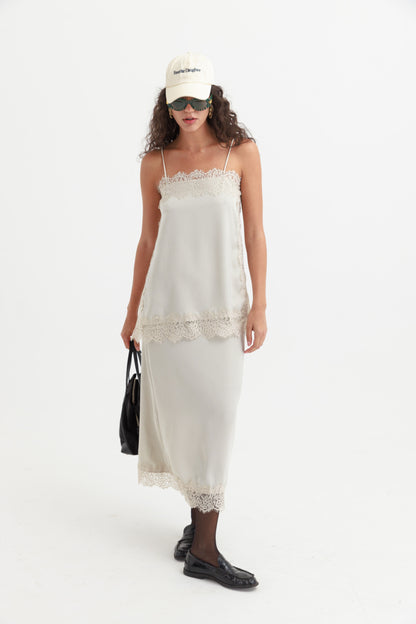 חליפת לנזרי נעמי - שמנת