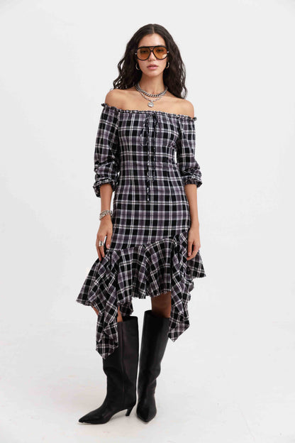 שמלת אדריאנה משבצות - חום