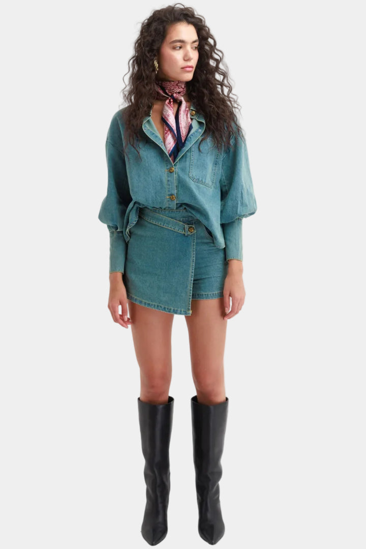 חליפת גינס חצאית