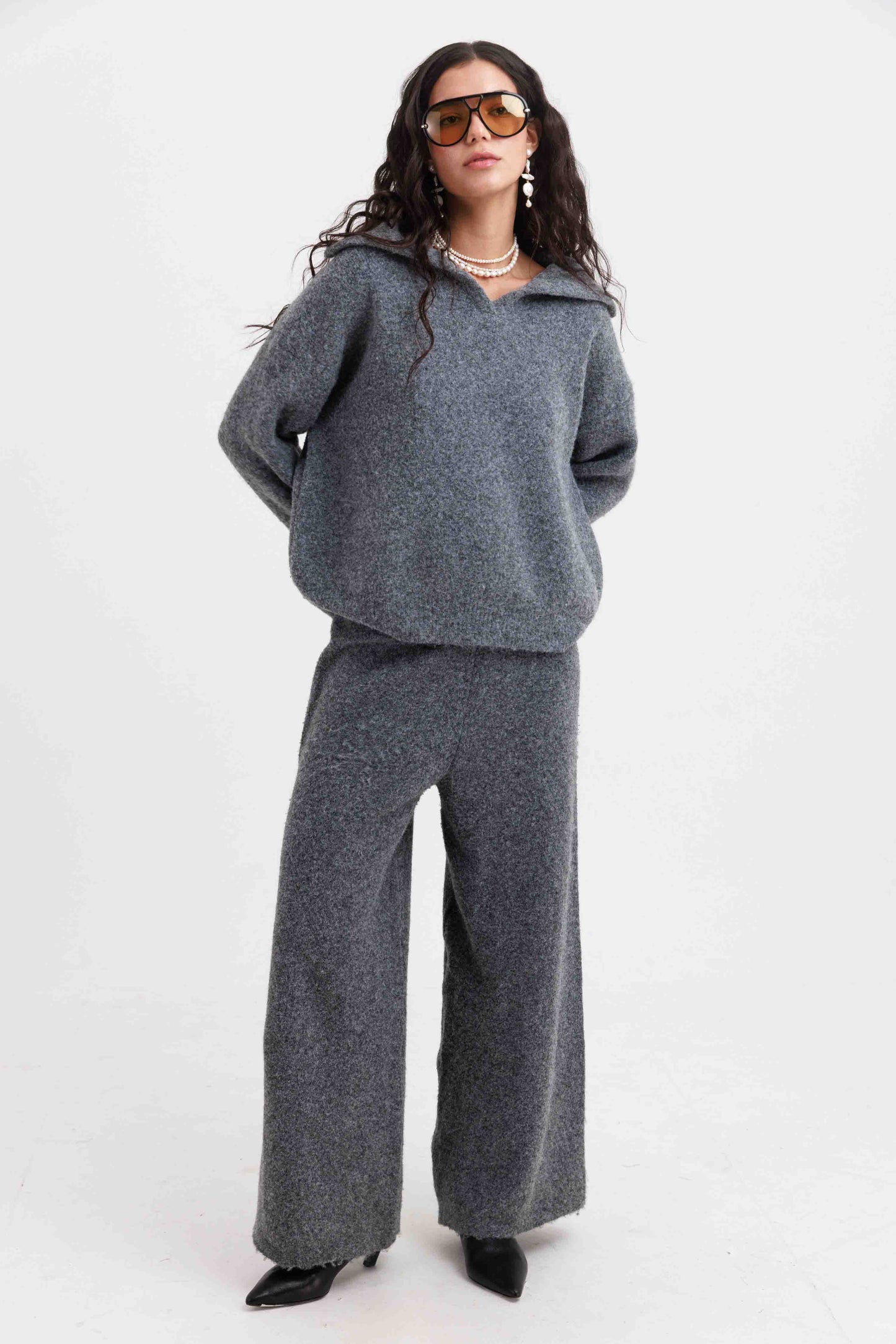 חליפת גוליה- אפור