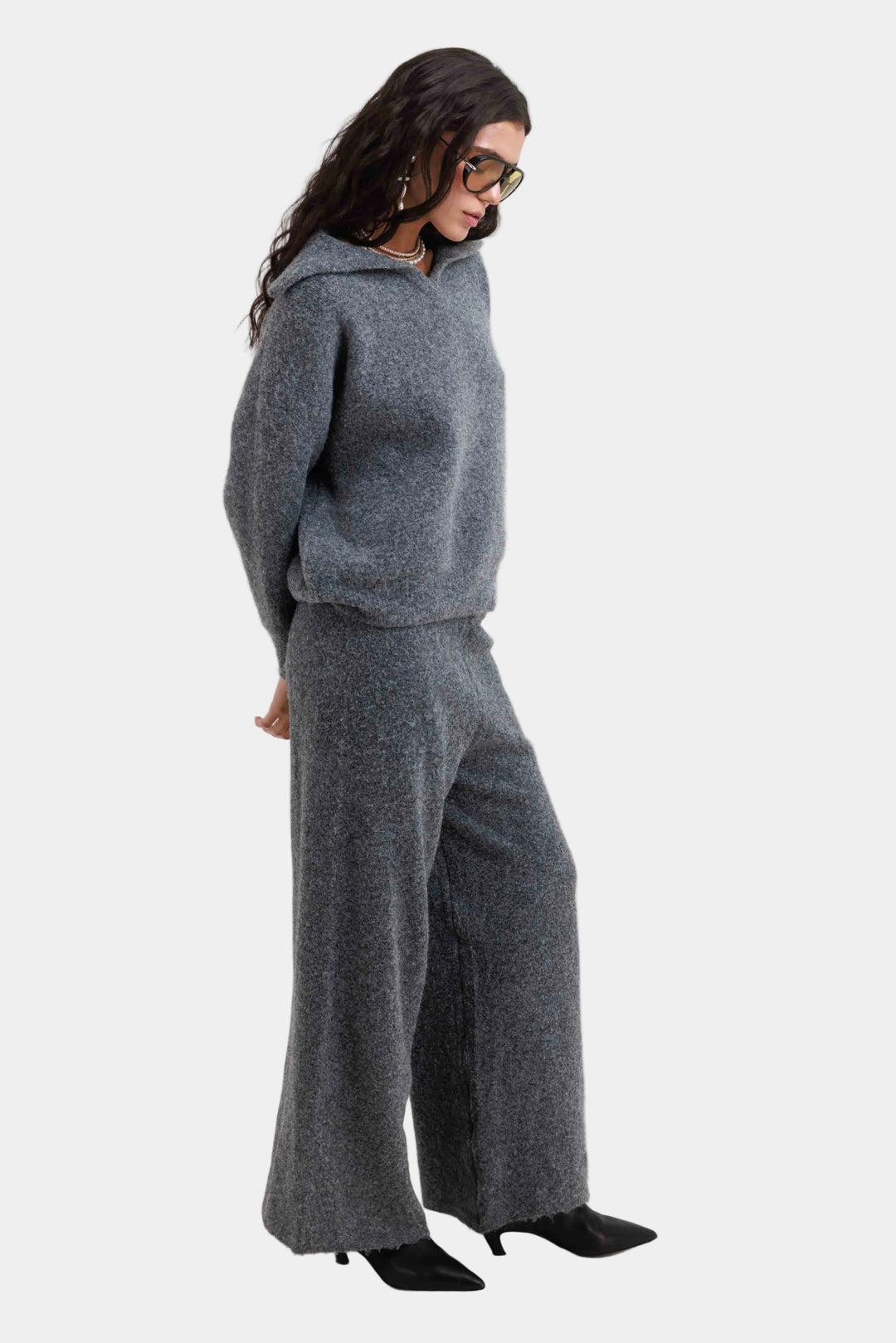 חליפת גוליה- אפור