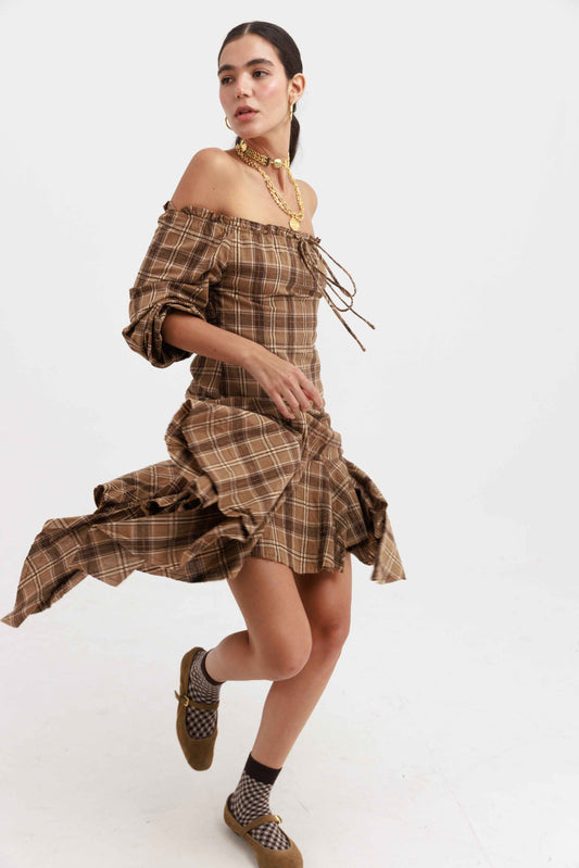 שמלת אדריאנה משבצות - חום