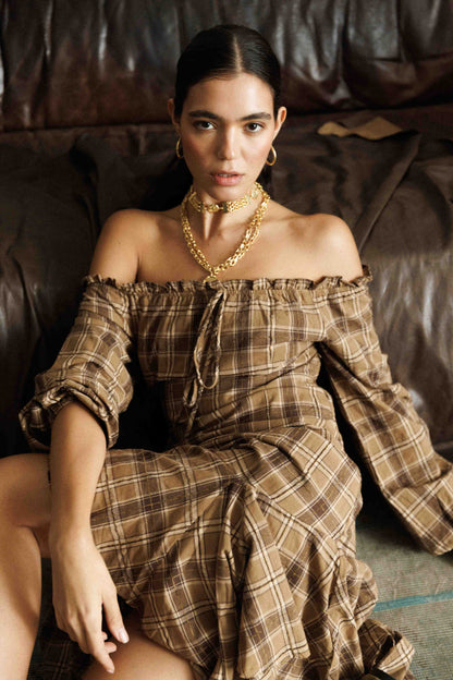 שמלת אדריאנה משבצות - חום