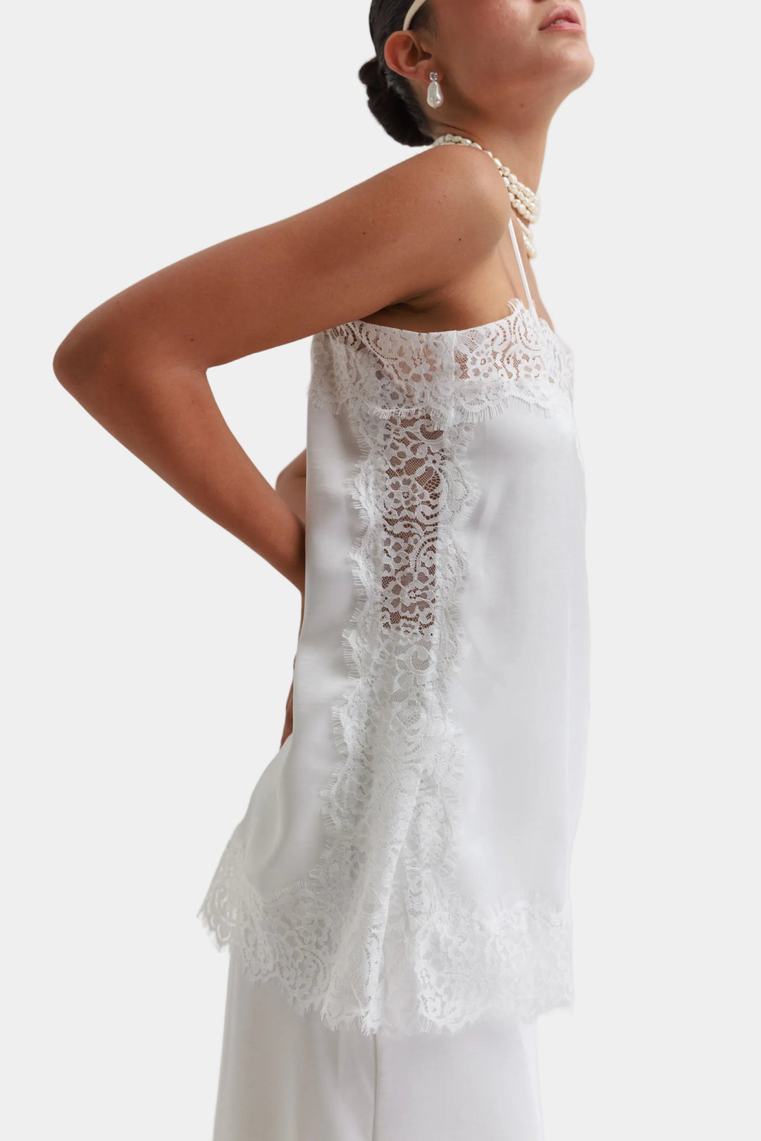 חליפת לנזרי נעמי - לבן