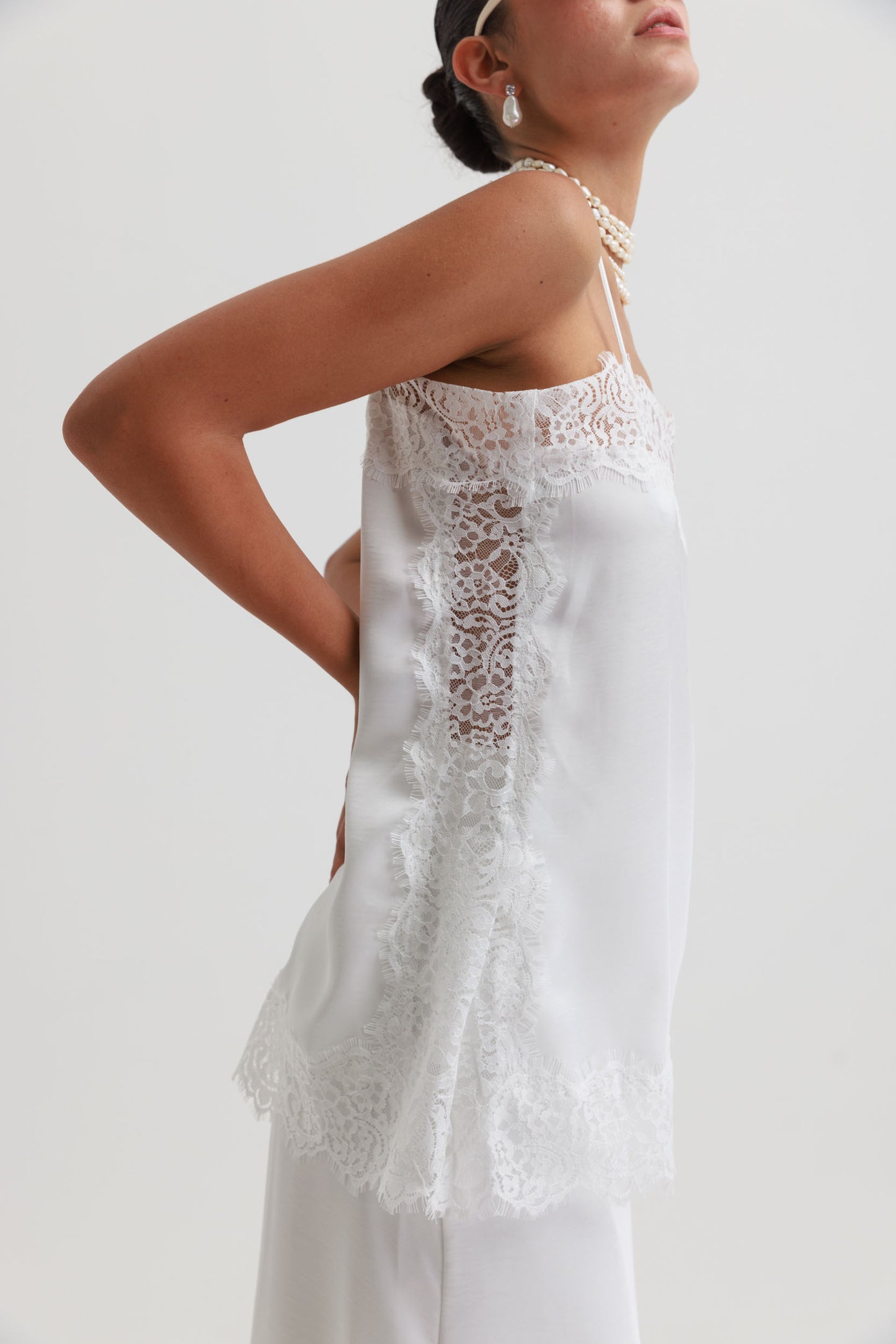 חליפת לנזרי נעמי - שמנת