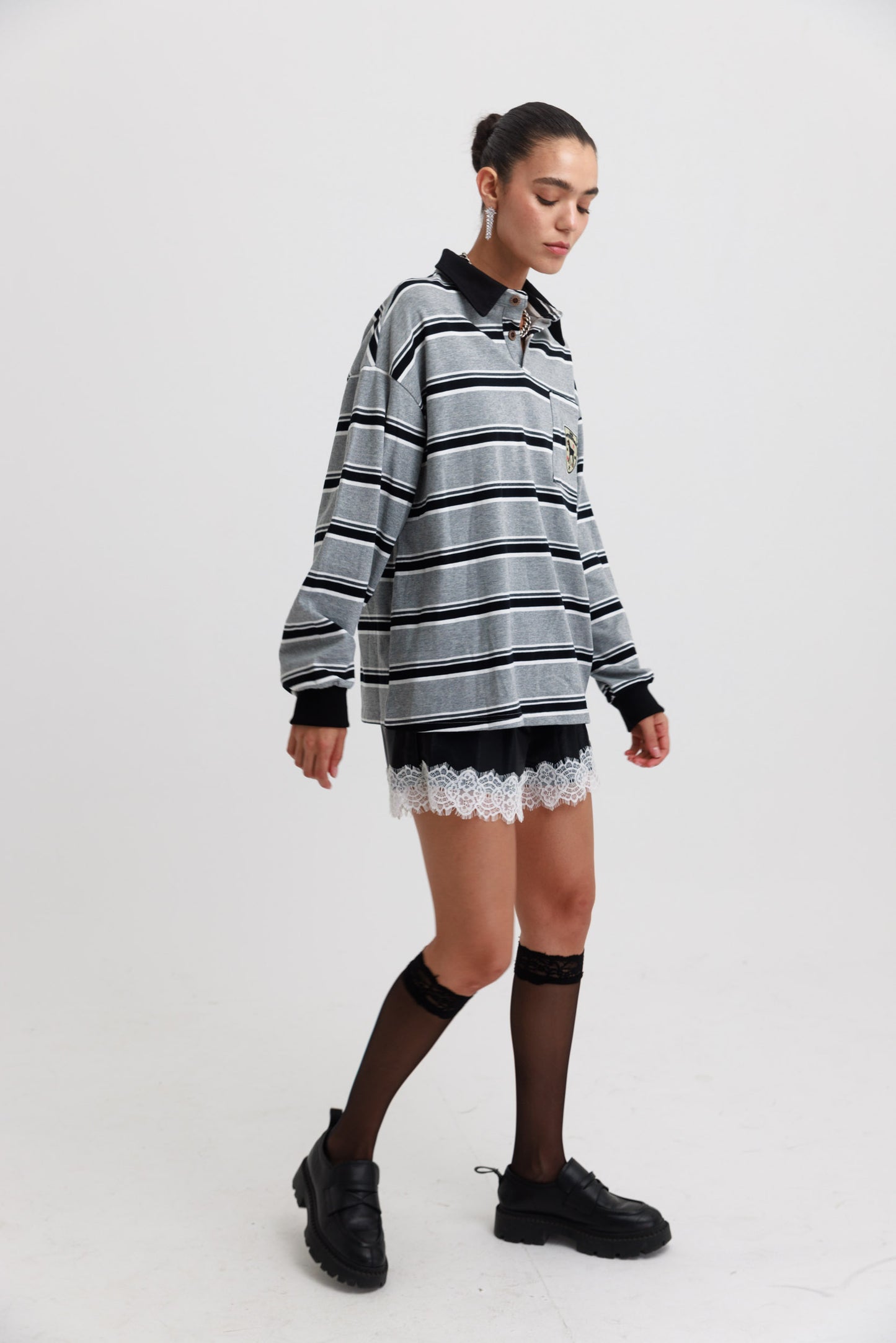 חולצת פסים לילי- אפור