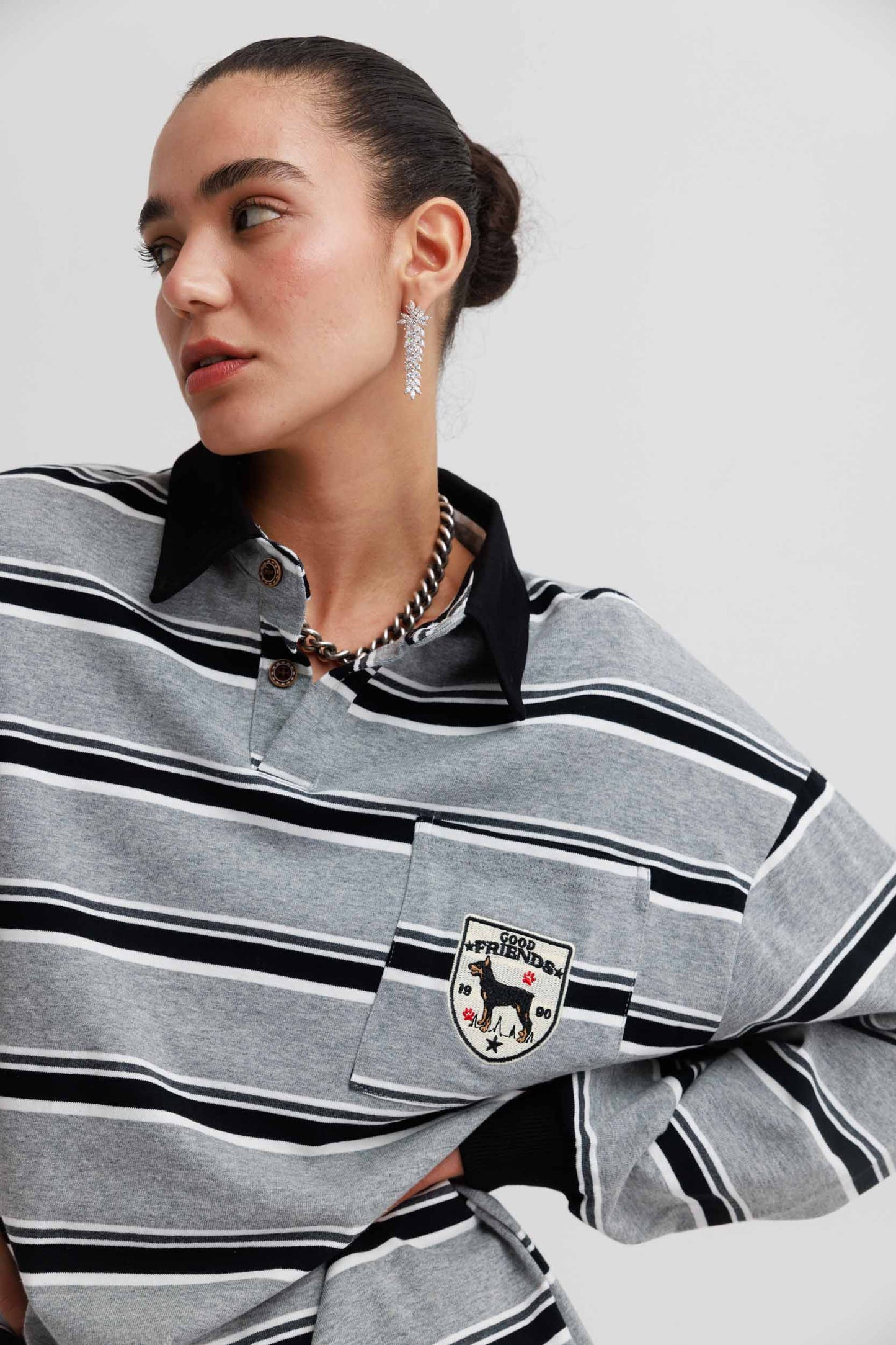 חולצת פסים לילי- אפור