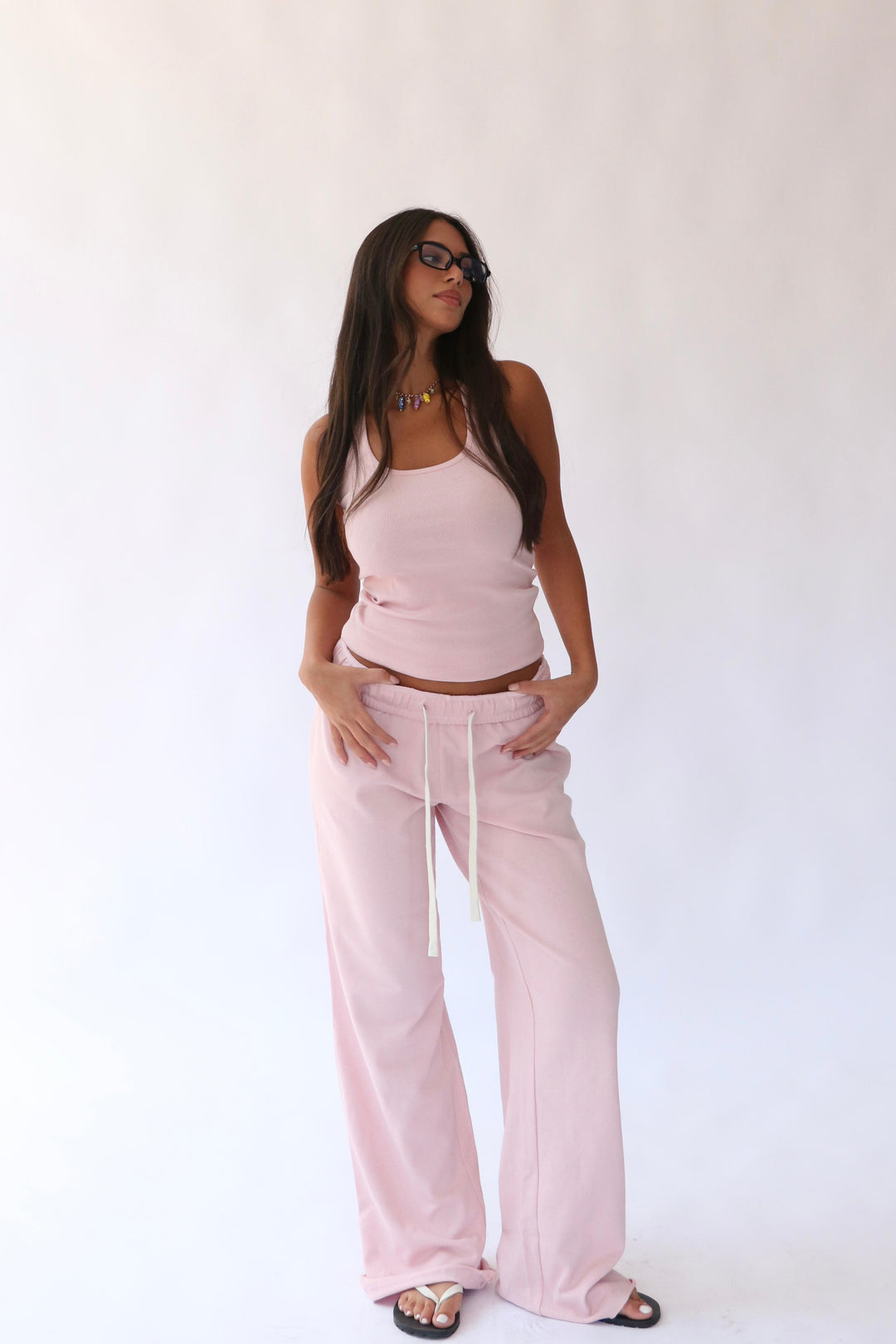 חליפת בקי - ורוד