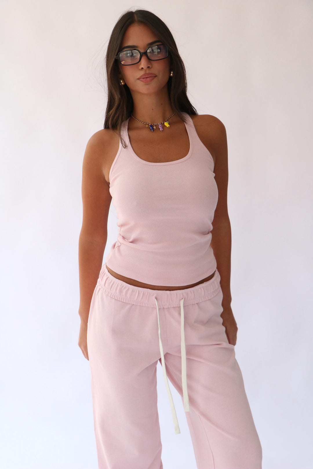 חליפת בקי - ורוד